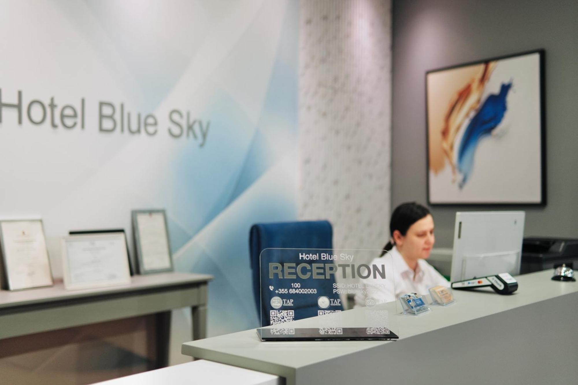 Hotel Blue Sky Sarandë 외부 사진