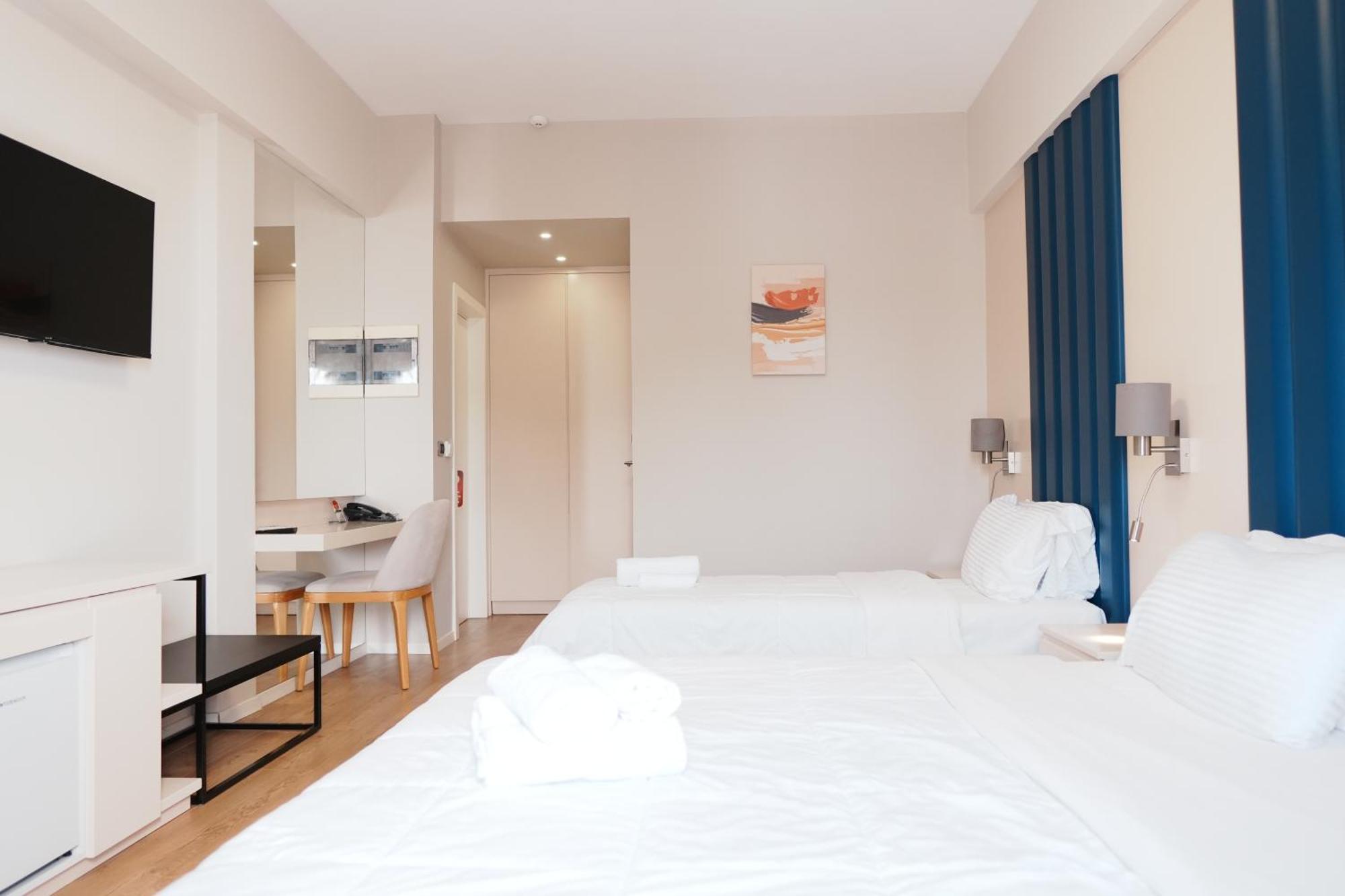 Hotel Blue Sky Sarandë 외부 사진